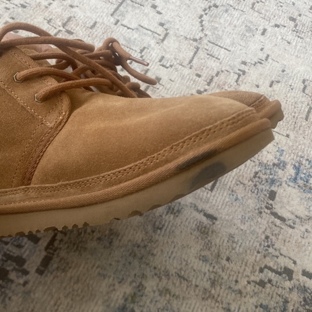 UGG Kids Tan Boots with Cozy Lining - Picture 4 of 4